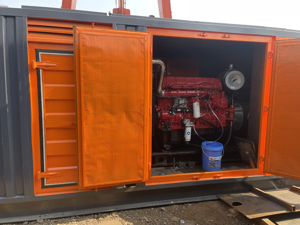 和田市哪些因素会影响 200KW 柴油发电机的燃油消耗率？